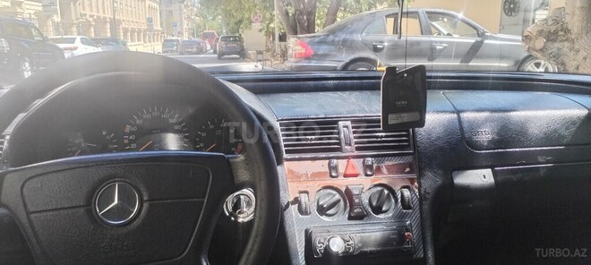 Mercedes C 200 1996, 368,000 km - 2.0 l - Bakı