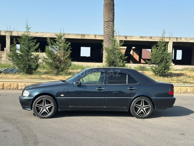 Mercedes C 240 1998, 360,000 km - 2.4 l - Gəncə