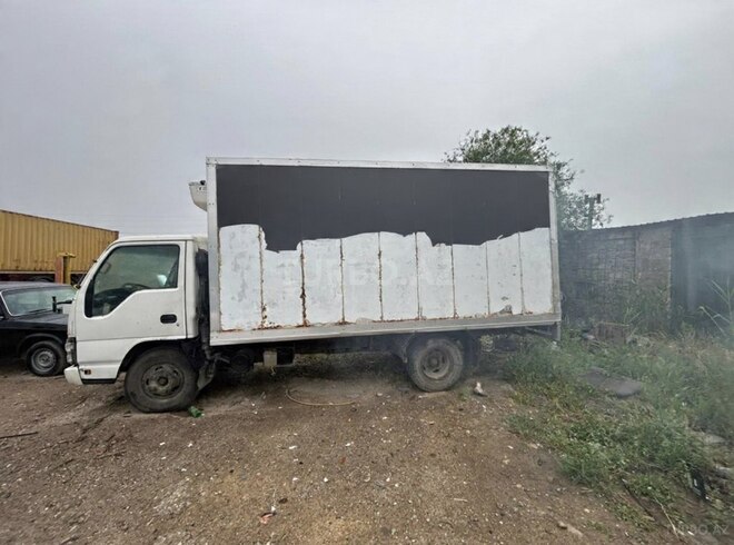 Isuzu NPR 66 L 2006, 500,000 km - 4.3 л - Bakı
