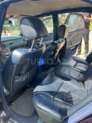 Mercedes E 230 1997, 447,380 km - 2.3 l - Sumqayıt