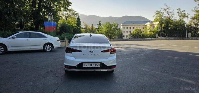 Hyundai Elantra 2020, 32,000 km - 2.0 l - Zaqatala