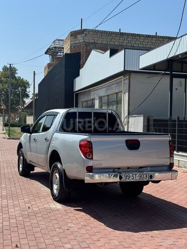 Mitsubishi L200 2012, 635,000 km - 2.5 l - Gəncə