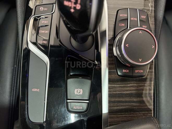 BMW 530e 2018, 105,000 km - 2.0 л - Bakı