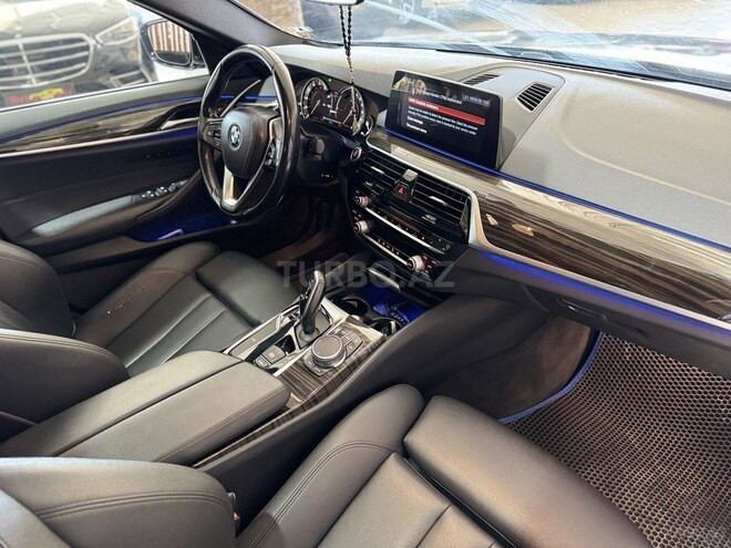 BMW 530e 2018, 105,000 km - 2.0 л - Bakı