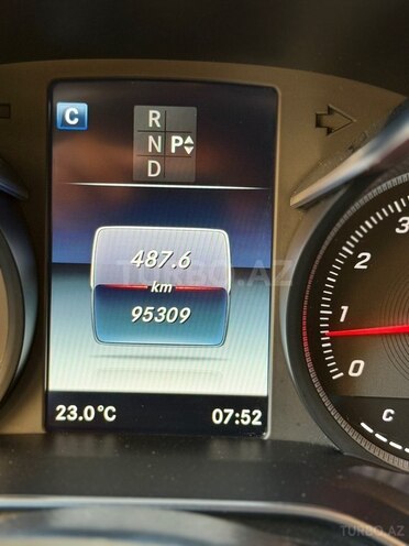 Mercedes GLC 300 4MATIC 2018, 95,000 km - 2.0 l - Bakı
