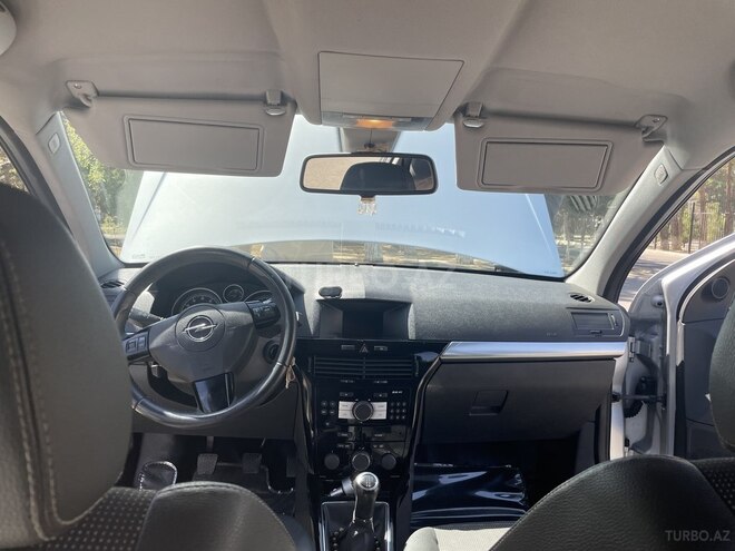 Opel Astra 2009, 210,063 km - 1.4 l - Sumqayıt