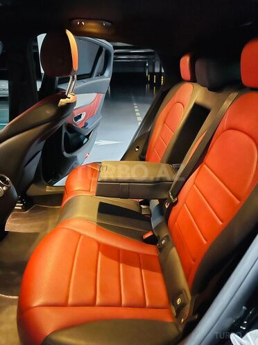 Mercedes GLC 250 4MATIC Coupe 2017, 131,479 km - 2.0 l - Bakı