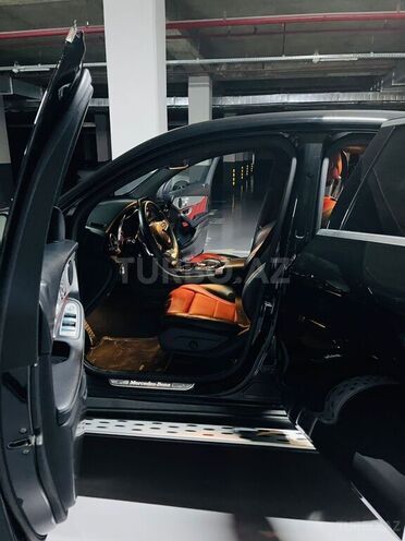Mercedes GLC 250 4MATIC Coupe 2017, 131,479 km - 2.0 l - Bakı