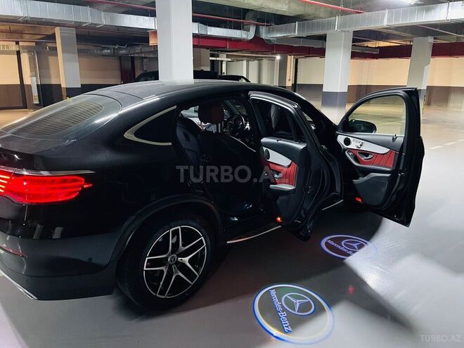 Mercedes GLC 250 4MATIC Coupe 2017, 131,479 km - 2.0 l - Bakı