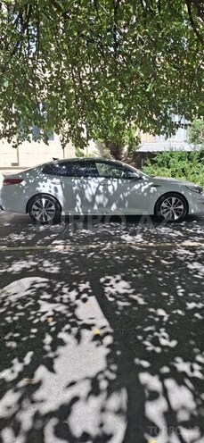 Kia K5 2017, 100,700 km - 2.0 l - Şəki