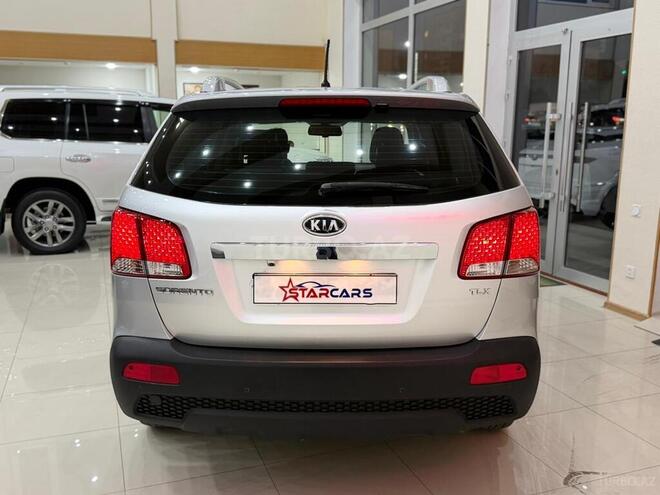 Kia Sorento 2010, 181,191 km - 2.0 l - Sumqayıt