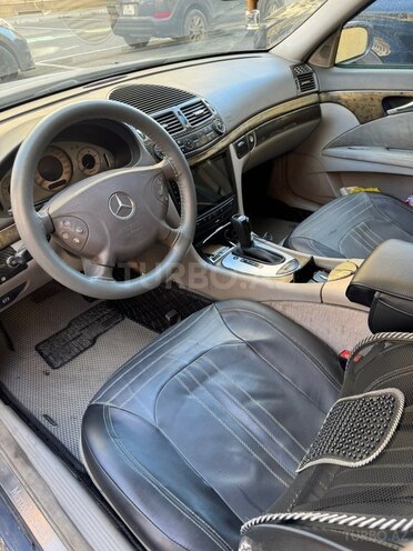 Mercedes E 270 2002, 300,000 km - 2.7 l - Xırdalan