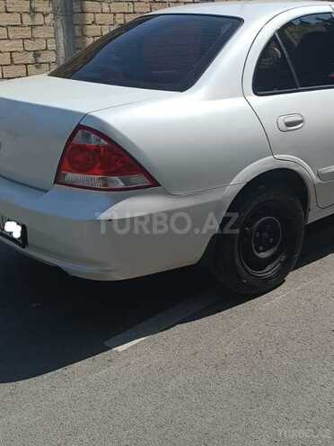 Nissan Sunny 2007, 235,000 km - 1.6 л - Gəncə