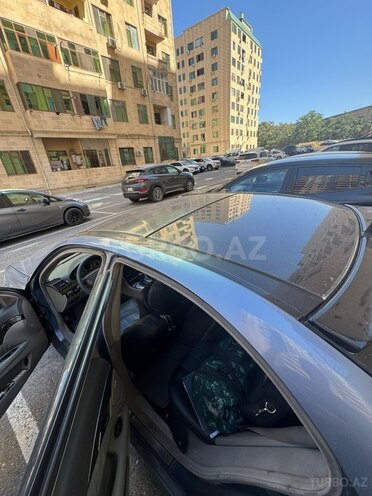 Mercedes E 270 2002, 300,000 km - 2.7 l - Xırdalan