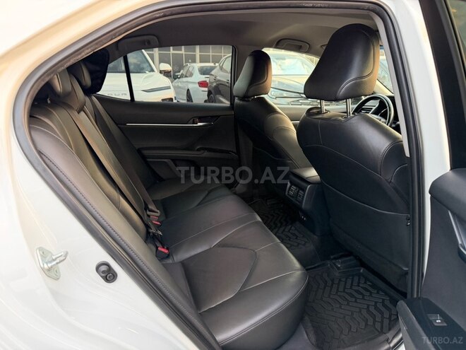 Toyota Camry 2018, 195,000 km - 2.5 л - Bakı