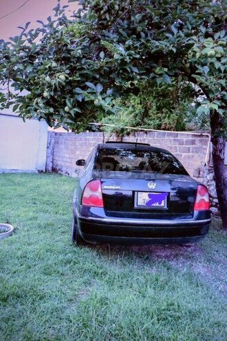 Volkswagen Passat 2003, 150,000 km - 1.8 л - Zaqatala