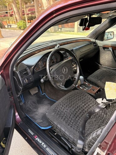 Mercedes C 180 1996, 386,955 km - 1.8 l - Yevlax