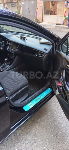 Opel Astra 2018, 219,000 km - 1.6 l - Bakı