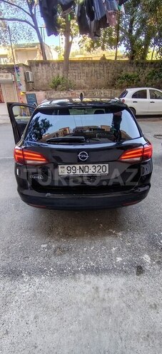 Opel Astra 2018, 219,000 km - 1.6 l - Bakı