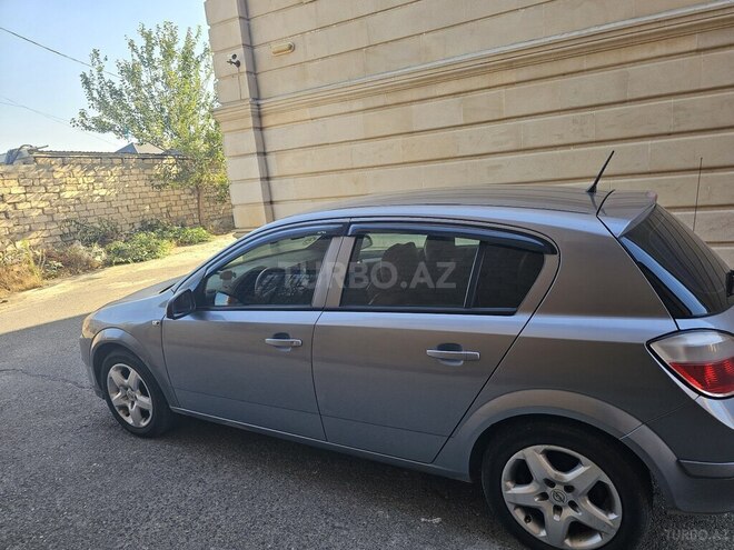 Opel Astra 2006, 390,000 km - 1.3 l - Bakı