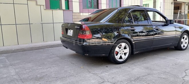 Mercedes C 230 1999, 311,000 km - 2.3 л - Tovuz