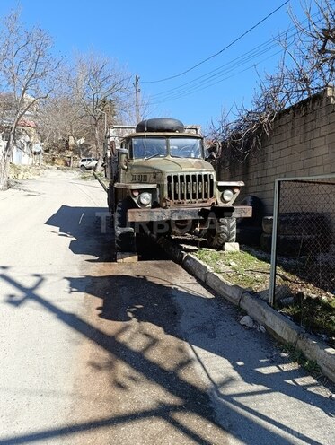 Ural  1990, 500,000 km - 9.0 l - Şamaxı