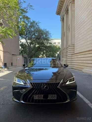 Lexus ES 300h 2023, 31,000 km - 2.5 л - Bakı