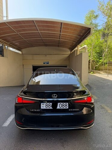 Lexus ES 300h 2023, 31,000 km - 2.5 л - Bakı