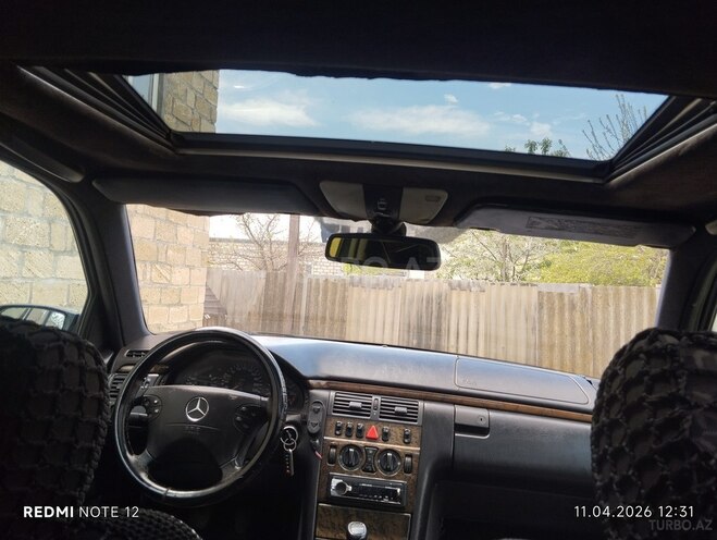 Mercedes E 230 1996, 238,956 km - 2.3 l - Mingəçevir
