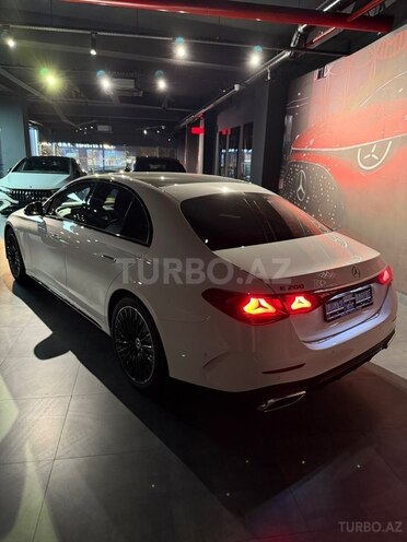 Mercedes E 200 2024, 5,300 km - 2.0 л - Bakı