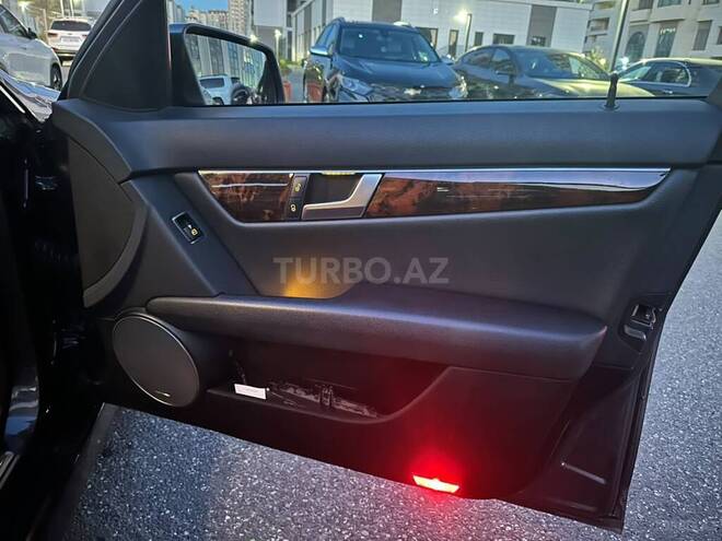 Mercedes C 250 2013, 147,000 km - 1.8 л - Sumqayıt