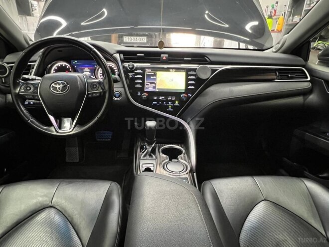 Toyota Camry 2018, 205,000 km - 2.5 л - Gəncə