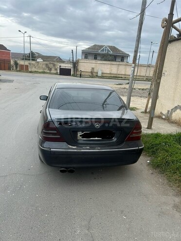 Mercedes C 200 2000, 410,000 km - 2.2 l - Bakı
