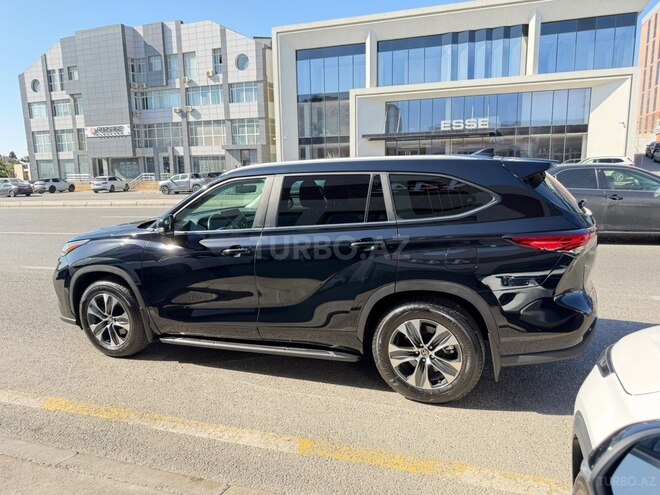 Toyota Highlander 2023, 76,000 km - 2.4 l - Bakı