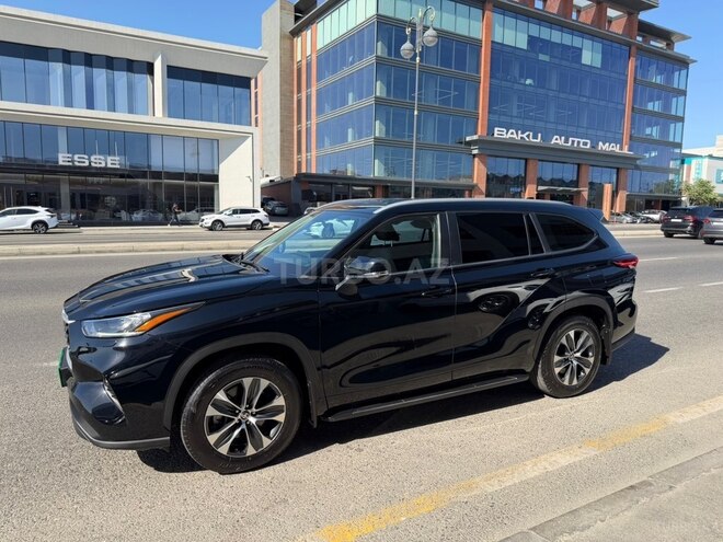 Toyota Highlander 2023, 76,000 km - 2.4 l - Bakı