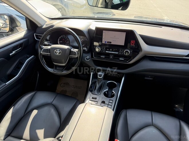 Toyota Highlander 2023, 76,000 km - 2.4 l - Bakı