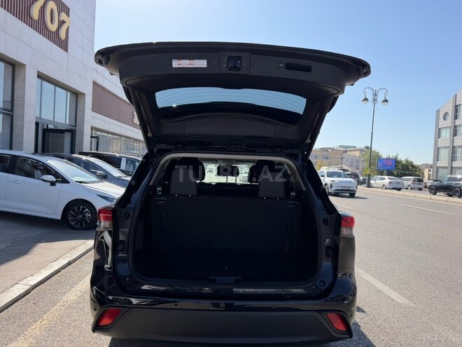 Toyota Highlander 2023, 76,000 km - 2.4 l - Bakı