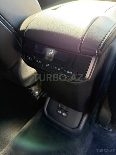 Toyota Highlander 2023, 76,000 km - 2.4 l - Bakı