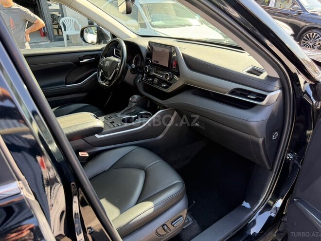 Toyota Highlander 2023, 76,000 km - 2.4 l - Bakı