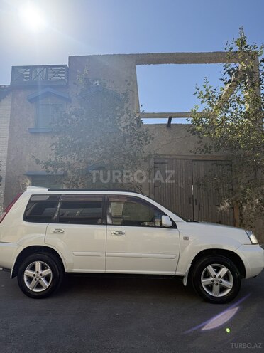 Nissan X-Trail 2004, 282,000 km - 2.0 л - Bakı