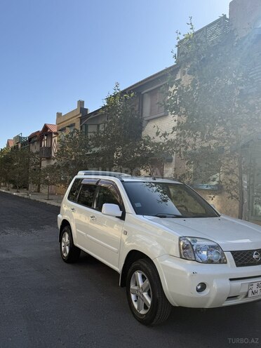 Nissan X-Trail 2004, 282,000 km - 2.0 л - Bakı