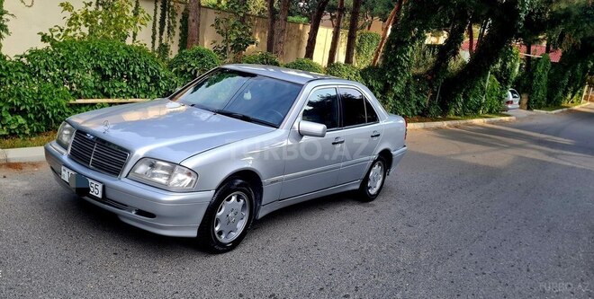 Mercedes C 180 1995, 300,000 km - 1.8 л - Bakı