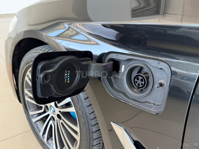 BMW 530e 2018, 189,000 km - 2.0 l - Bakı
