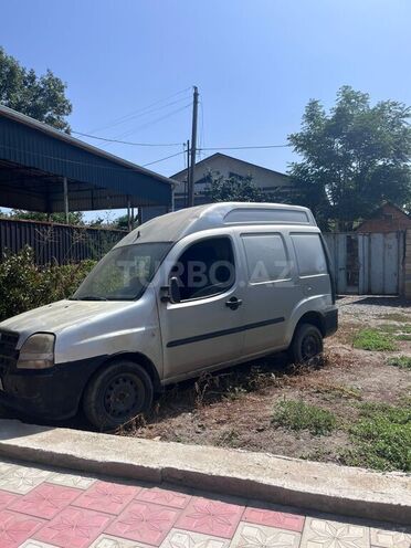 Fiat Doblo 2005, 292,436 km - 1.9 l - Bakı