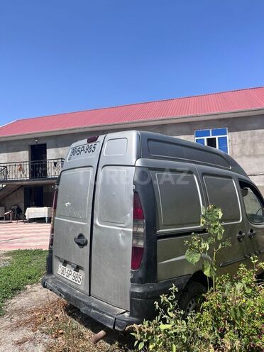 Fiat Doblo 2005, 292,436 km - 1.9 l - Bakı