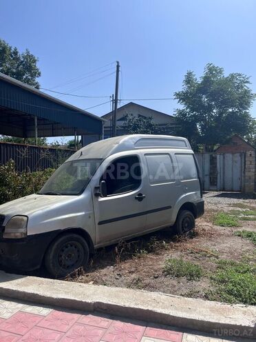 Fiat Doblo 2005, 292,436 km - 1.9 l - Bakı