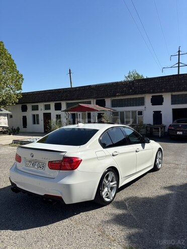 BMW  2015, 186,000 km - 2.0 l - Şəki