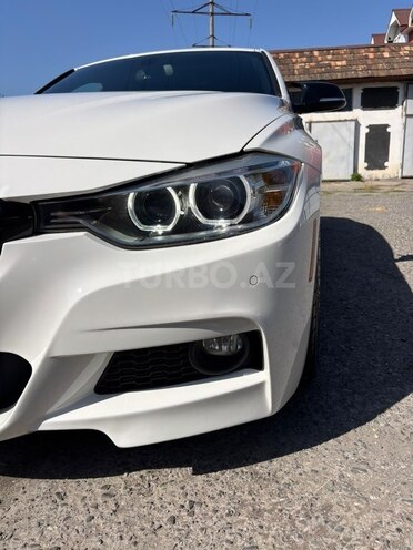 BMW  2015, 186,000 km - 2.0 l - Şəki