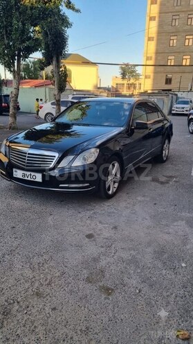 Mercedes E 220 2010, 300,000 km - 2.1 l - Bakı