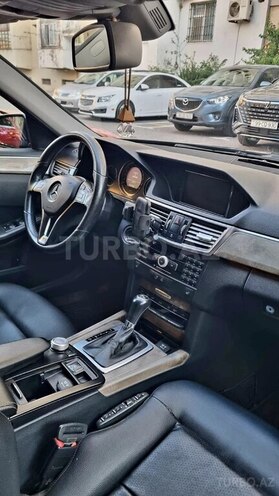 Mercedes E 220 2010, 300,000 km - 2.1 l - Bakı